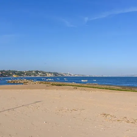 Whome | Paco D'arcos & Beach